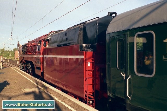 Dampflok 18 201 der Deutschen Reichsbahn - Bahn-Galerie.de Dampflok 18 201 der Deutschen Reichsbahn - Bahn-Galerie.de