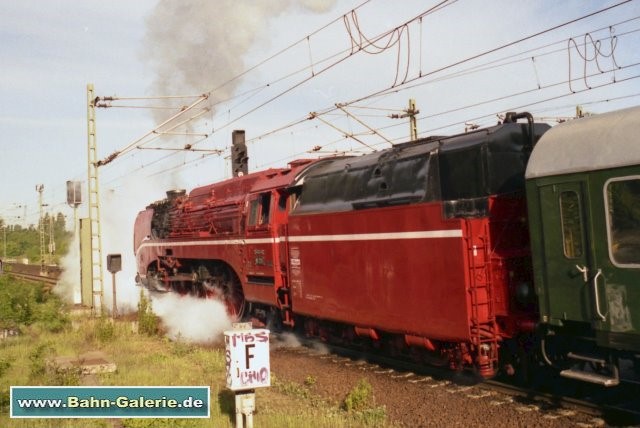 Dampflok 18 201 der Deutschen Reichsbahn - Bahn-Galerie.de Dampflok 18 201 der Deutschen Reichsbahn - Bahn-Galerie.de