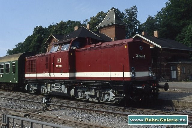 Baureihe 202 (ex DR 112) - V 100 Ost - Bahn-Galerie.de Baureihe 202 (ex DR 112) - V 100 Ost - Bahn-Galerie.de