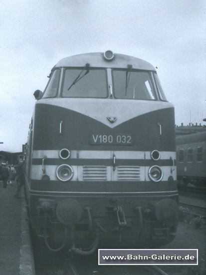 Baureihe 228 / ex DR V 180 - Bahn-Galerie.de Baureihe 228 / ex DR V 180 - Bahn-Galerie.de