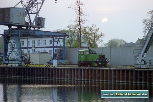Baureihe 311 / ex DR 101 / V 15 - Bahn-Galerie.de Baureihe 311 / ex DR 101 / V 15 - Bahn-Galerie.de