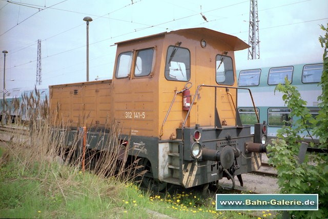 Baureihe 312.1 / ex DR 102.1 / V 23 - Bahn-Galerie.de