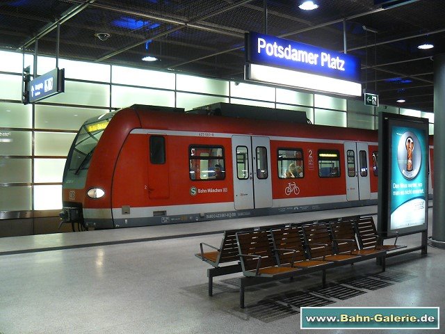 Baureihe 423 - S-Bahn-Triebwagen - Bahn-Galerie.de Baureihe 423 - S-Bahn-Triebwagen - Bahn-Galerie.de