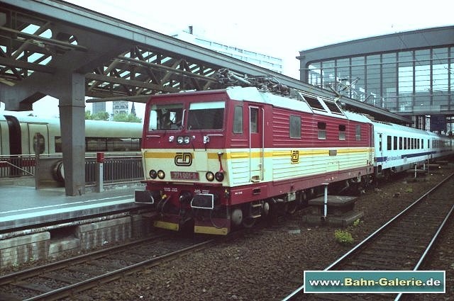Baureihe 180 - ex DR 230 - Bahn-Galerie.de